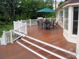 Two Toned Decks Re A Deck Wood Stains